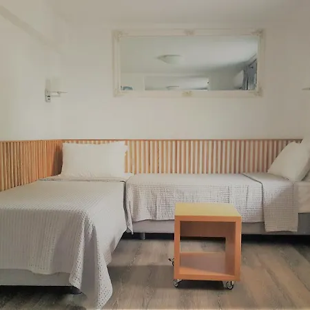 Spitaki Apartments Potos Exterior photo